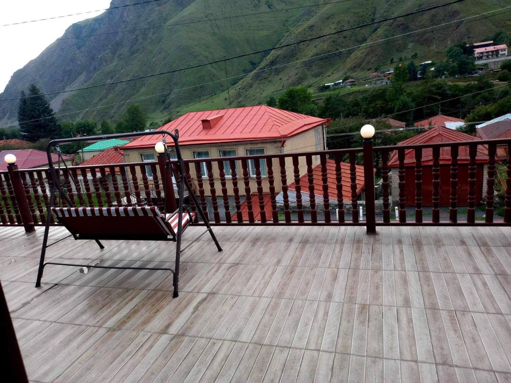 Come & Rest Kazbegi Exterior foto